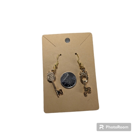 Handcrafted "key" Earrings. 1 Pair. New. - Picture 7 of 9